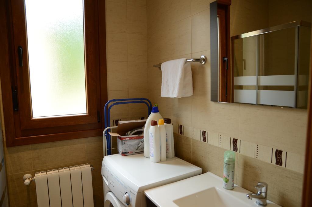 Apartamentos El Rincon De Limes Cangas De Narcea Esterno foto