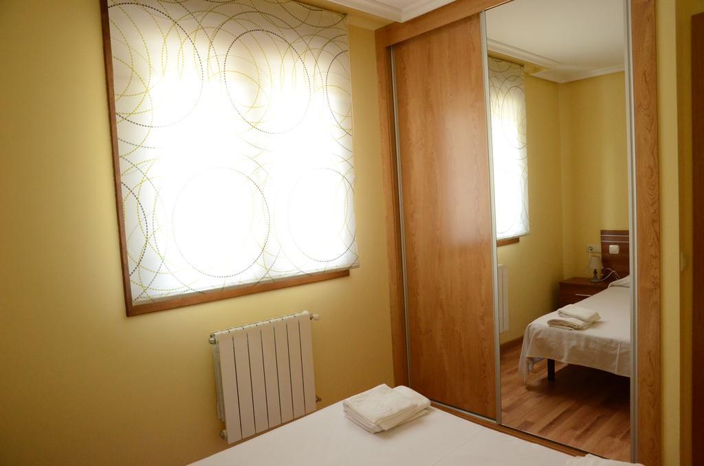 Apartamentos El Rincon De Limes Cangas De Narcea Esterno foto