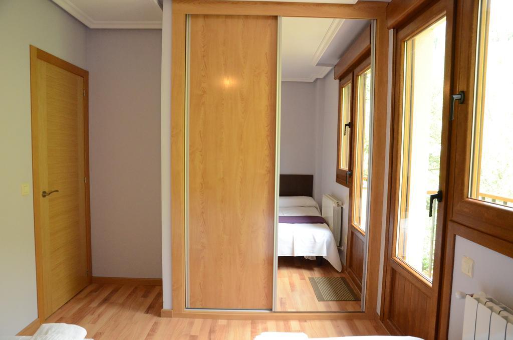 Apartamentos El Rincon De Limes Cangas De Narcea Esterno foto